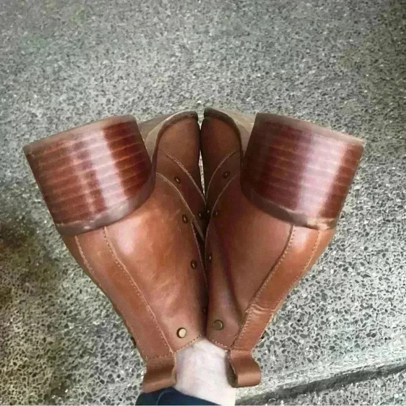 Franco Sarto Richland Ankle Boot Women 9.5M Brown Leather Slip On Pointed Toe - Picture 5 of 8